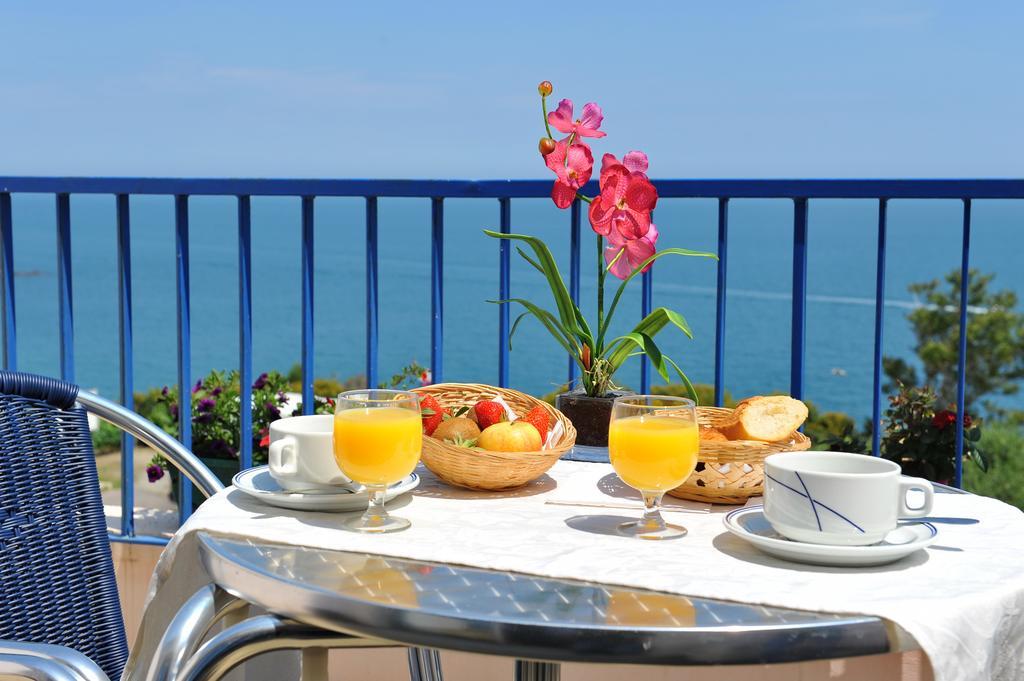 Logis Hotel Solhotel Banyuls-sur-Mer Esterno foto